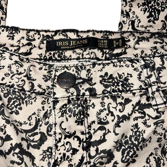 Women's Iris Jeans White Beige and Black Floral Print Skinny Jeans Size 10 - Picture 2 of 5